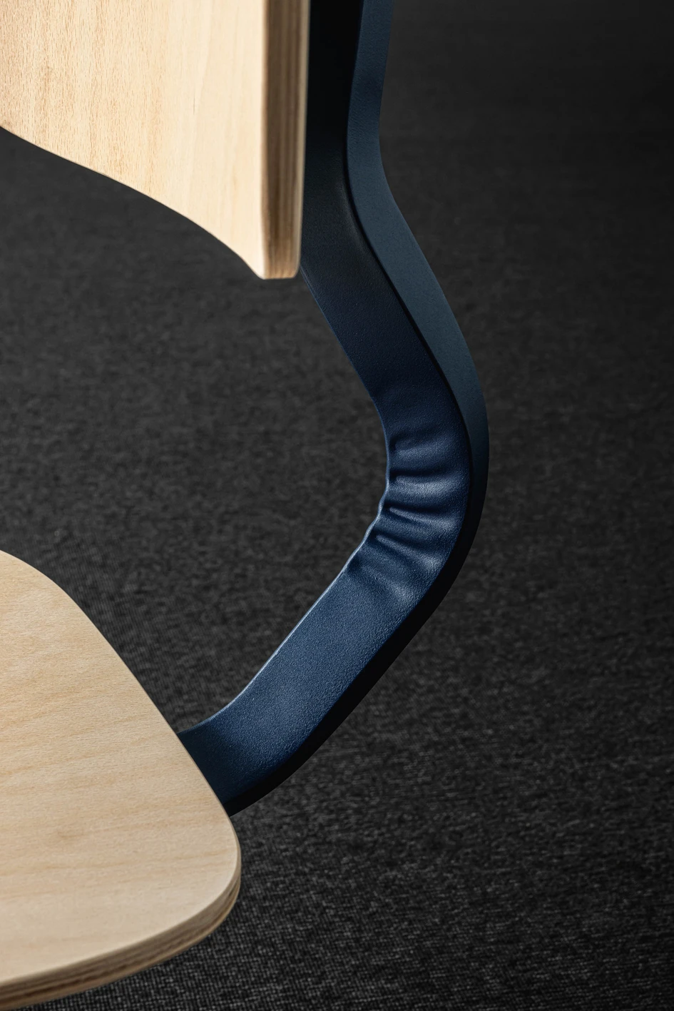 Using innovative bending techniques, TYPO's steel profile is intricately molded to form a sequence of deep creases