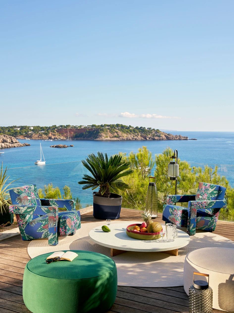 Cassina has engineered the Utrecht XL Outdoor armchair with a water-repellent canvas. Photo: Francesco Dolfo