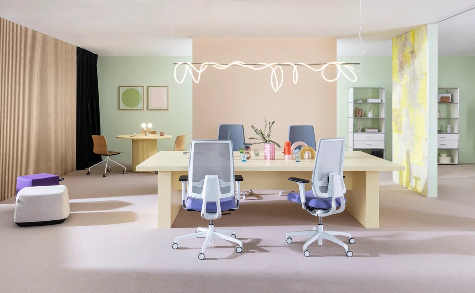 Von Fokusbereichen bis zum Homeoffice erfordern sich ändernde Arbeitsmuster Möbel, die sich an verschiedene Szenarien anpassen können