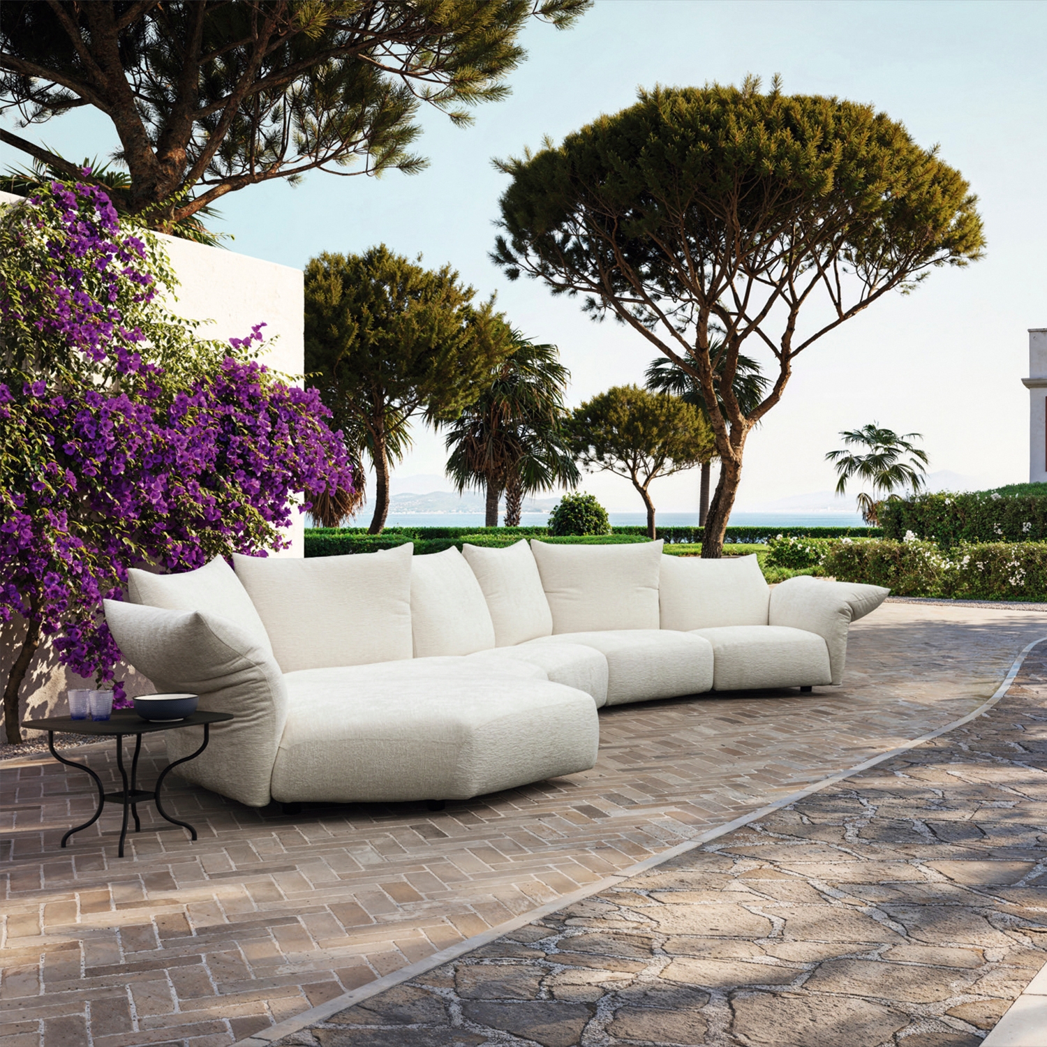 Lees storie Edra’s Every Place collection brings indoor comfort outdoors