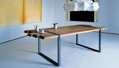 Raw table for Zanotta