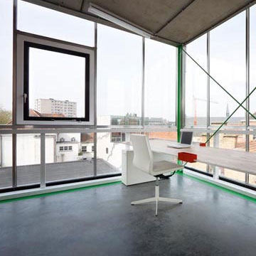 Read story Mtoo: new functions & new emotions!