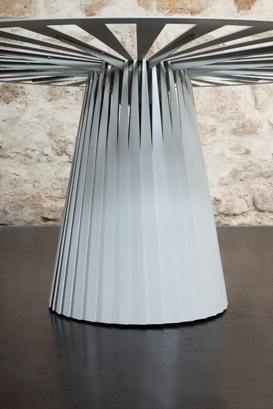 'Rythme' table by Émilie Colin Garros, 2010