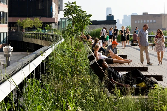 The Sundeck on the High Line, one of the repurposed viaduct's most popular public spaces; photo Irwan Baan © 2009
