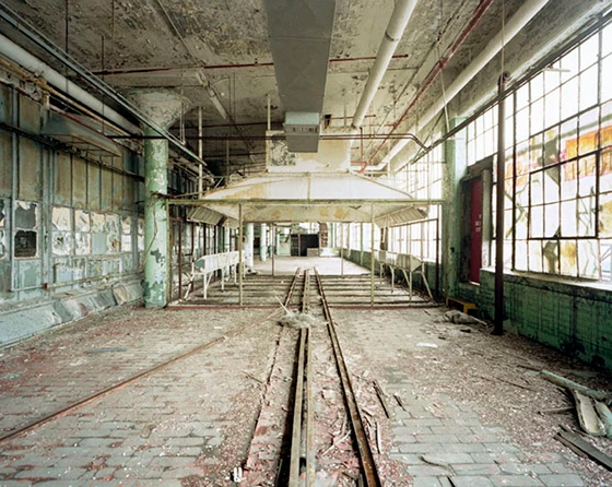 The Fisher Body Plant #21, Detroit. Completed in 1921 for the production of Buick and Cadillac bodies, the building was decommissioned 70 years later; photo Sean Hemmerle, March 2008