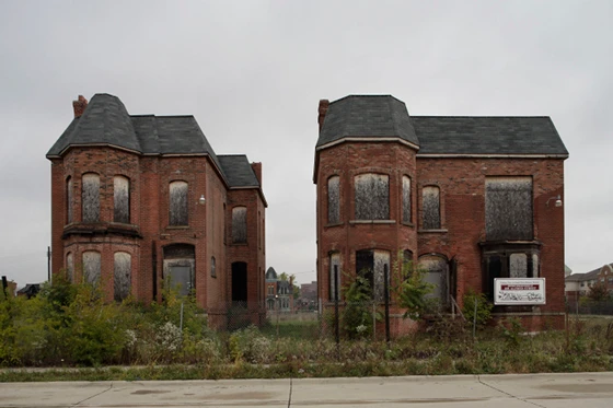Examples of Detroit's Victorian housing stock, now abandoned; photo Sean Hemmerle, September 2009