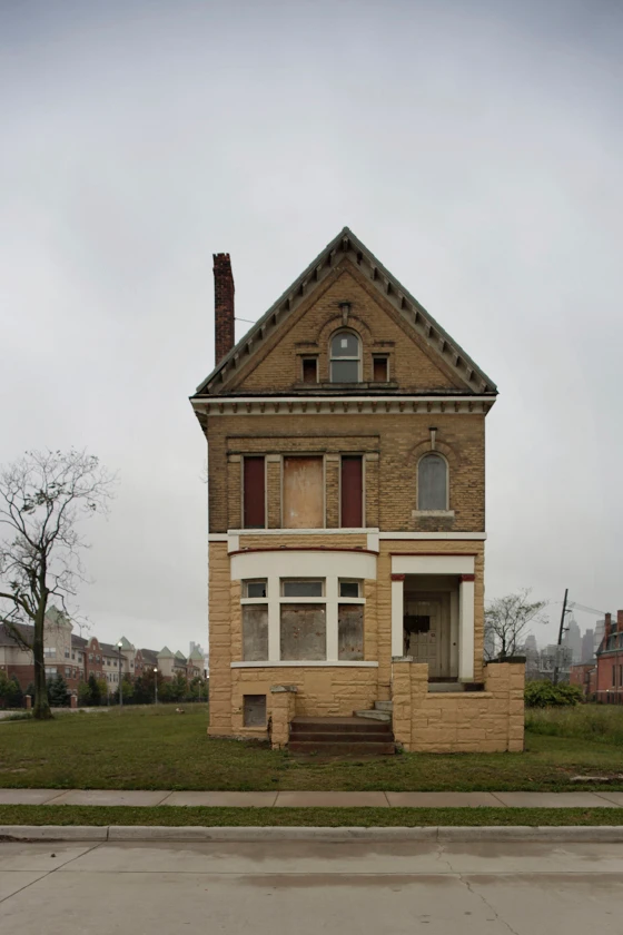 Downtown's Brush Park neighbourhood, where the fate of a large number of Victorian houses hangs in the balance; photo Sean Hemmerle