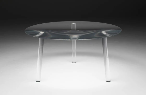 "Drop" table by Junya Ishigami für Living Divani