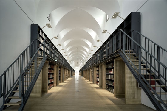 Manica Lunga library remodelling by Michele De Lucchi, photo Alessandra Chemollo, © Fondazione Giorgio Cini