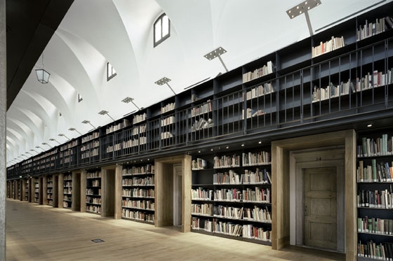 Manica Lunga library remodelling by Michele De Lucchi, photo Alessandra Chemollo, © Fondazione Giorgio Cini