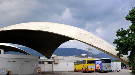 Deitingen service station on the A1 Zürich–Bern. Load-bearing shell by Heinz Isler, 1968