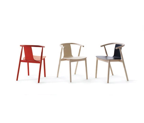 'Finding shapes which will be satisfying to use, and which may be good to look at, too. But satisfying in daily use': Jasper Morrison's 'BAC' chair for Cappellini, 2009