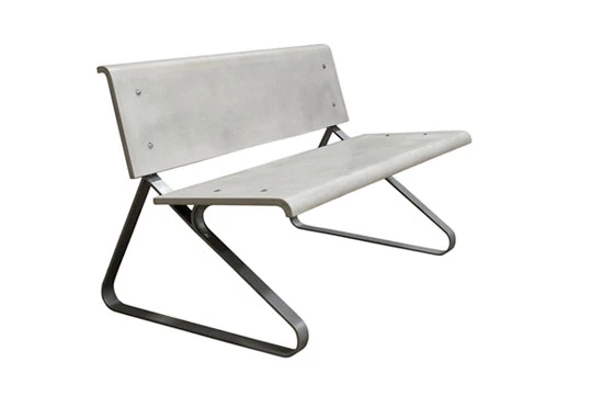 "Juno" bench by Skulpturfabriken