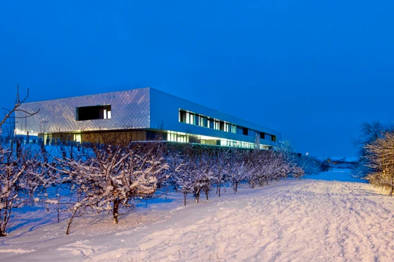 CircleBath is the first hospital designed by renowned architectural practice Foster + Partners; architecture: Foster + Partners, photo: Nigel Young