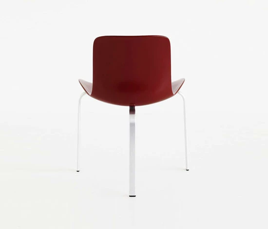 Poul Kjaerholm's 'PK8' chair for Fritz Hansen