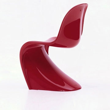 Read story Plastic - the mouldable material of modern chairs
