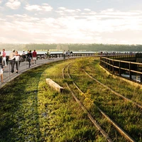 The High Line section 3 – Interim walkway at the Western Rail Yards James Corner Field Operations and Diller Scofidio + Renfro. 2012 Courtesy City of New York and Friends of the High Line