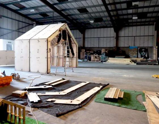 The WikiHouse is assembled from a kit that can be downloaded and cut from plywood sheets using a CNC milling machine 00:/ ongoing Photo courtesy 00:/