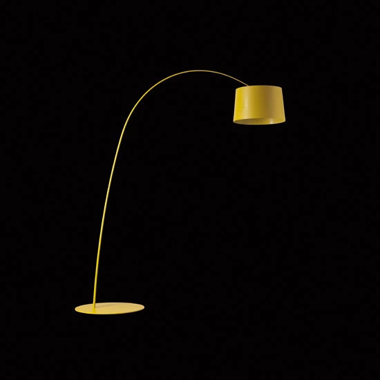 Obwohl Marc Sadlers äusserst linienförmige Stehlampe "Twiggy" für <b>Foscarini</b> erst im Jahr 2006 erschien, ist sie schon fast ein Designklassiker. Neuerdings ist die Leuchte auch für die LED-Epoche ausgerüstet, in der wir bereits leben