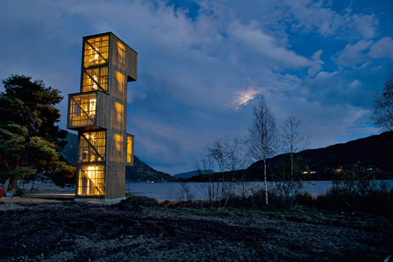 Watch Tower by Sami Rintala, Seljord, Norway; photo Dag Jenssen