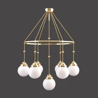 Ikonen des Leuchtendesigns bei WOKA: „CR1“, Lüster von Josef Hoffmann (ganz oben) und „Brioni“, Deckenleuchte von Adolf Loos (oben)