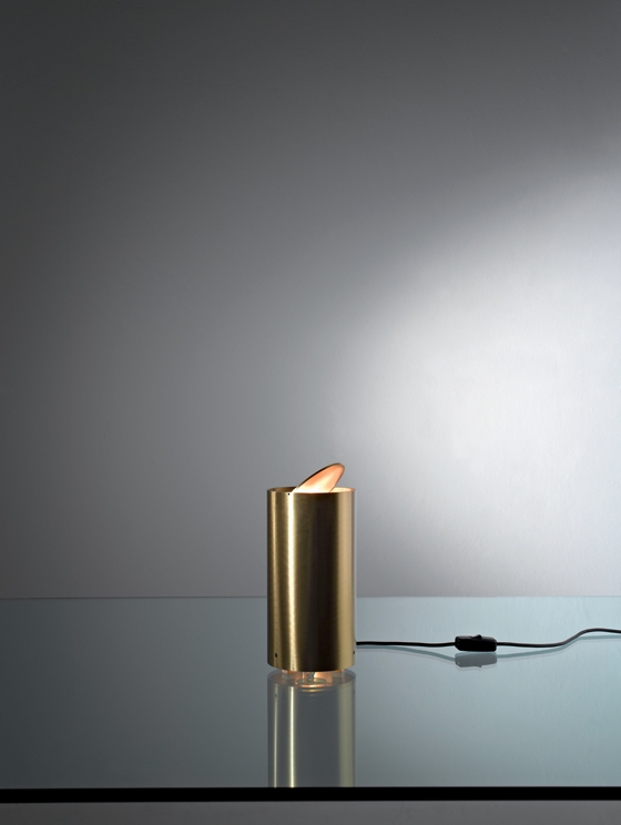 Tubo Tavolo MF35 – design Mickael Fabris – photograph Franco Chimenti