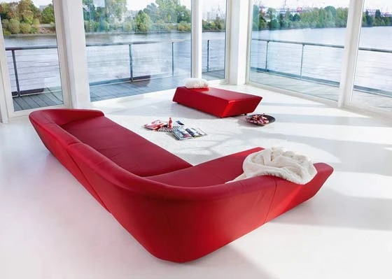 Tradition: Enge Kooperationen mit international renommierten Designern und Architekten sind bei ipdesign an der Tagesordnung. Mit Graft realisierte das Label Loungemöbel «Drift»