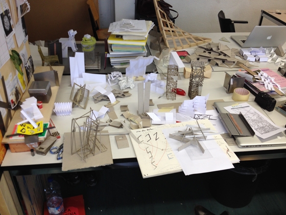 Members of the Architonic team visit the Lucerne University of Applied Sciences and Arts' BA Material Design course for a work-in-progress crit session