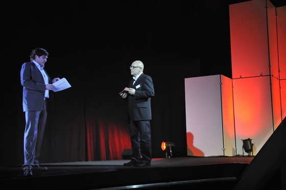 Projecting Indian politician Narendra Modi’s campaign speech to 53 different audiences simultaneously