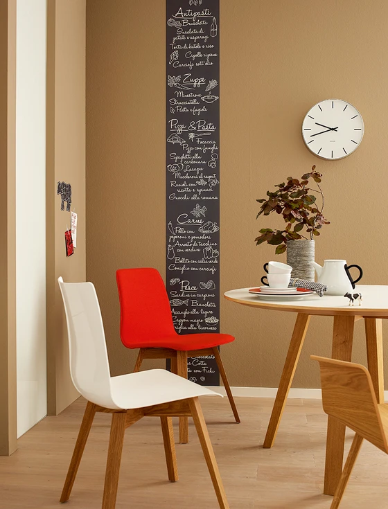 Favourites: design label KFF has been making distinctive and extremely comfortable chairs for almost 30 years. “Maverick” and “Alec” are firm favourites with customers