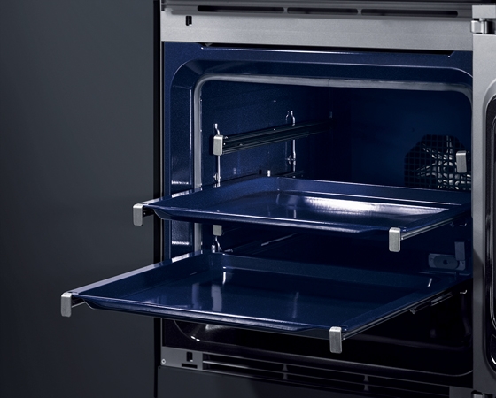 Blue enamel: Gaggenau’s distinctive hallmark and symbol of quality
