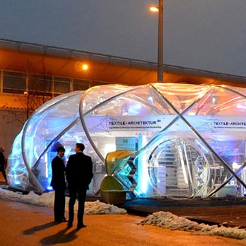 Lire l’histoire Special Show Textile-Architektur at BAU 2015 Munich