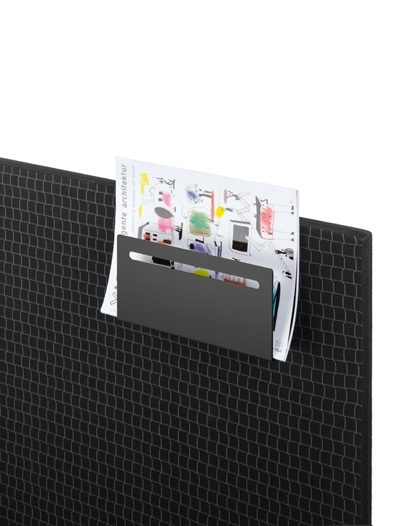 A further practical Team tool is the document holder for magazines and files. Photo: Frank Ockert