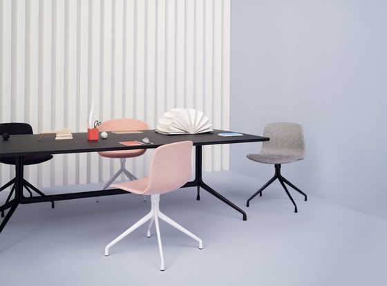 About a Chair by Hee Welling for Hay