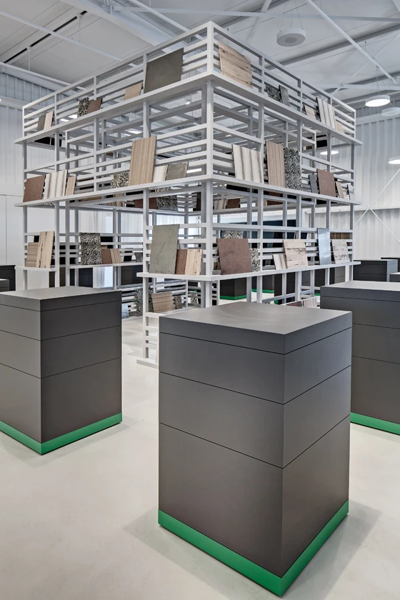 Materials mood boards in three-dimensional space: punkt6 offers visitors an immersive environment that shifts the paradigm when it comes to materials libraries