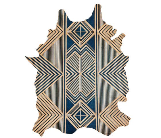 Blue Geometric Rug - Full Hide von AVO