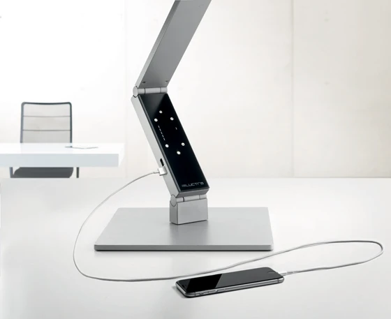 The intelligent VITACORE® electronic system offers users intuitive access to the LUCTRA® functions
