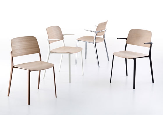 Christoph Jenni (Product Design); in collaboration with: Maxdesign: Massimo Martino (CEO); POL: Chantal Meng, Luca Fuchs (Graphic Design, Photo Concept); Activa: Luigi Cappelin (Engineering)