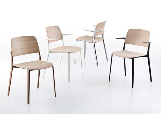 Christoph Jenni (Product Design); in collaboration with: Maxdesign: Massimo Martino (CEO); POL: Chantal Meng, Luca Fuchs (Graphic Design, Photo Concept); Activa: Luigi Cappelin (Engineering)