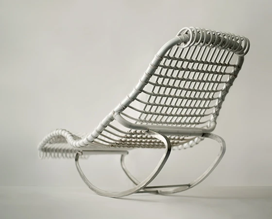 <b>Lazy Seefelder</b> Lounger, (Cult object, white), 2013