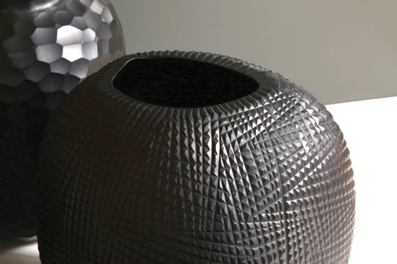 Accessories from GUAXS feature a distinctive play of materials, surfaces, and textures. Every piece is handmade by traditional methods; photo: GUAXS