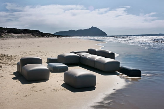 Lapis was launched with a captivating photo campaign featuring the sofa system arranged informally in different landscapes, such as beaches and fields