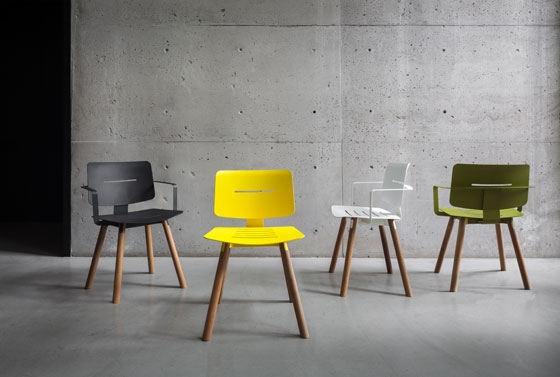 Die Produkte von OASIQ sind durch stylishe und wandelbare Lösungen gekennzeichnet, die in verschiedenste Outdoor-Settings passen. Der Stuhl Coco ist in mehreren Farben erhältlich