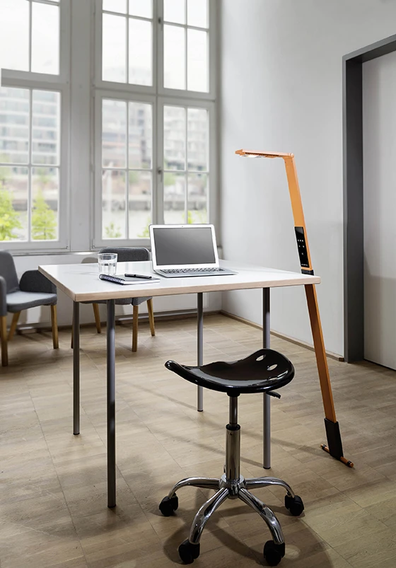 The new model in the LUCTRA® range is available in orange, aluminium, black and white.