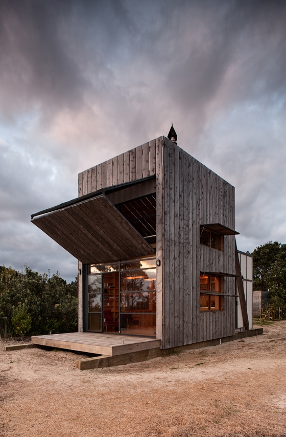 In spite of its diminutive footprint, Crosson Architects' timber Hut on Sleds provides breezy accommodation for five, and, should the view get boring, is relocatable, thanks to its sled base. Photo: Simon Devitt