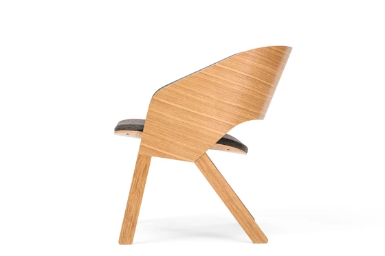 A new addition to Alexander Gufler’s popular Merano collection for TON in the form of a lounge armchair – ideal for such contract settings as hotel lobbies and waiting rooms, as well as domestic spaces