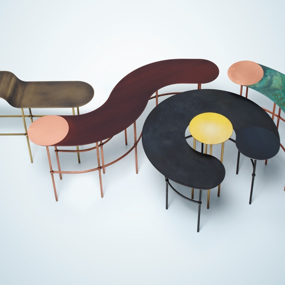 Read story Tracing Identity: De Castelli