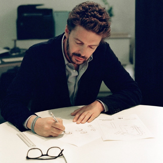 Read story The Shapeshifter: Alain Berteau