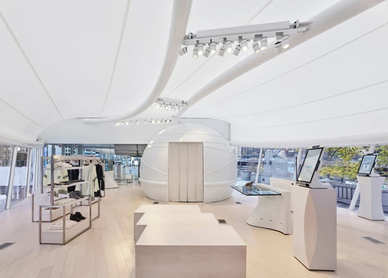 Interactive features including a display wall with inbuilt motion sensors at Designer Giorgio Borruso's ShopWithMe pop-up store in Chicago demonstrate how digital technologies could influence future retail spaces. Photos: Benny Chan/Fotoworks