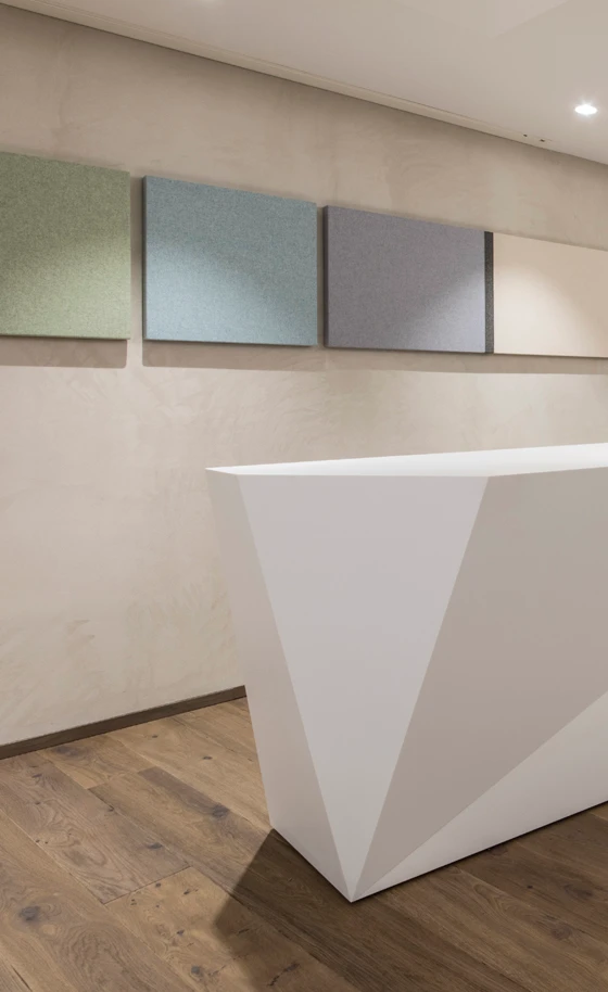 Der deutsche Hersteller acousticpearls hat sich im letzten Jahrzehnt als die relevante Marke für Innenarchitekten und Planer etabliert, die Produkte zur Steigerung der akustischen Raumqualität im Premiumsegment suchen. Foto: Brem+Zehnder AG
